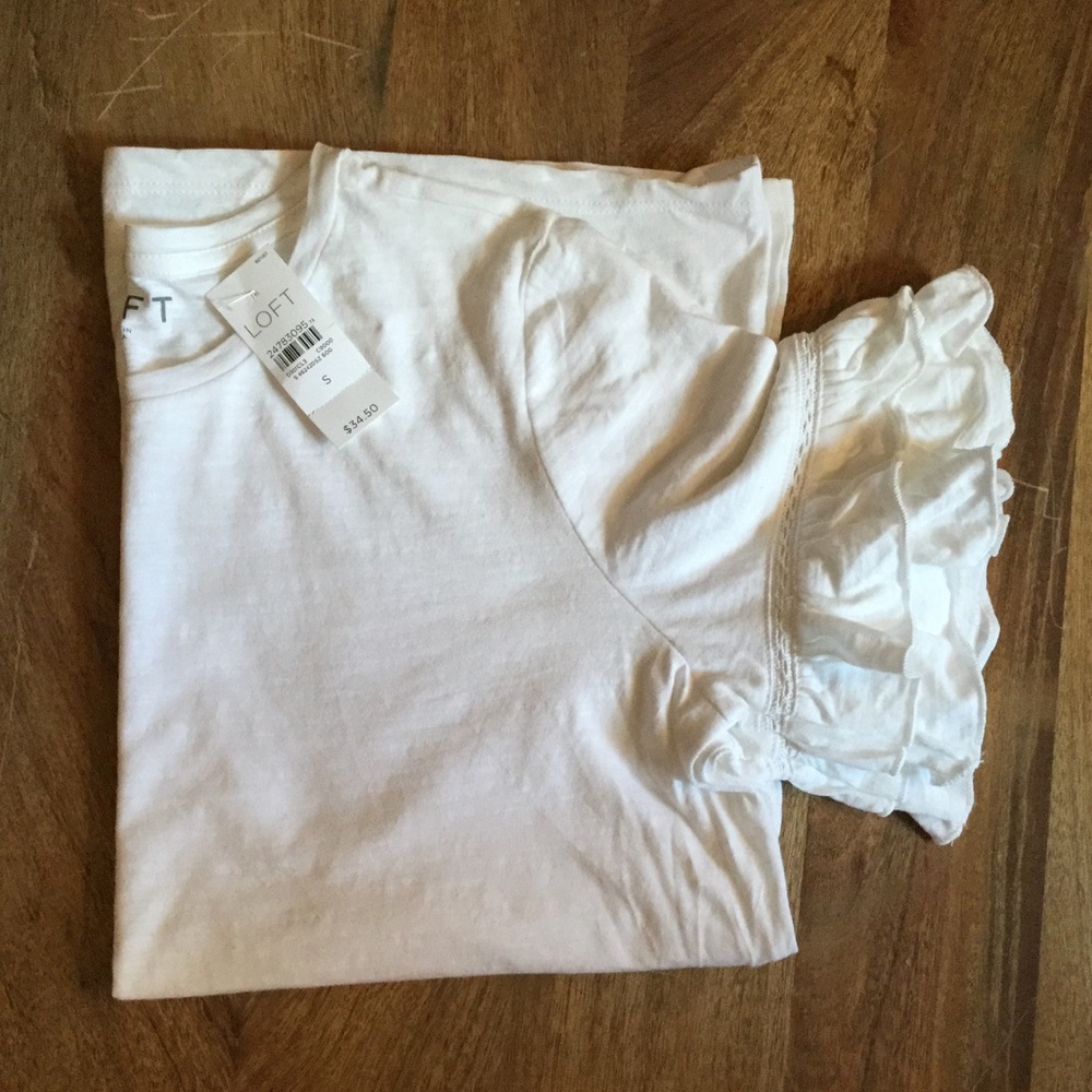 NWT Loft Ruffle Sleeve T-shirt